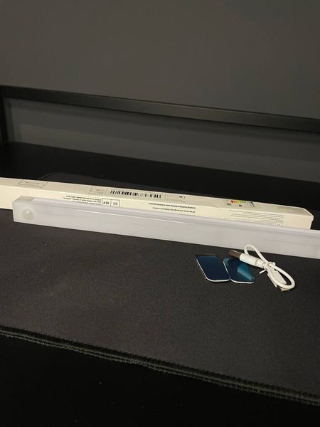 Ультратонкий беспроводной LED-светильник с датчиком движения и магнитным креплением 0000-11 фото